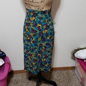 3xl blue, yellow and red paisly/floral cassie nwt